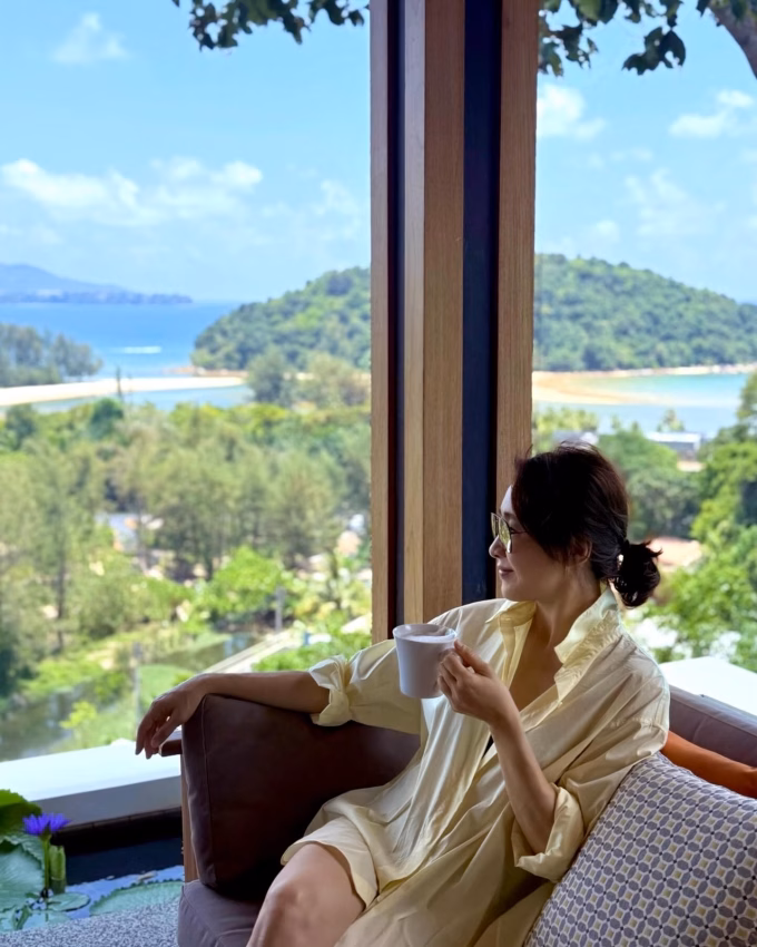 Sự kỷ luật trong thói quen sinh hoạt hàng ngày là yếu tố then chốt tạo nên vẻ đẹp bền vững.